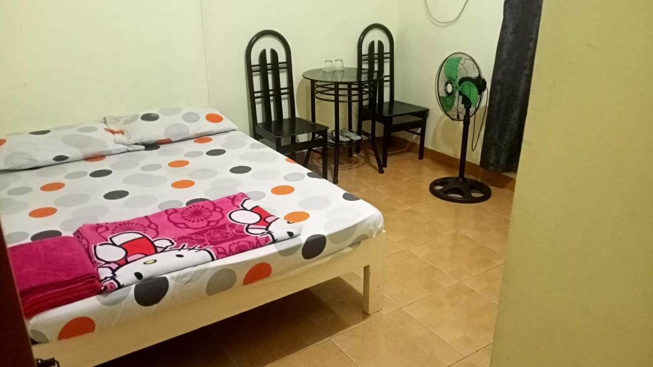 Belen Favila Transient Rooms Near Airport Terminal 3 Manila Eksteriør bilde